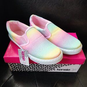 Kensie Kids/Youth Girls Size 2 Slip-On Sneakers, BNIB